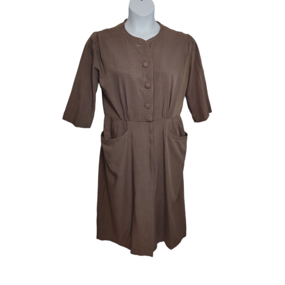 VINTAGE 60s does 40s day dress brown plaid button front academia with pockets M